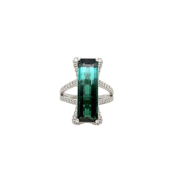GREEN TOURMALINE SET NORTH/SOUTH